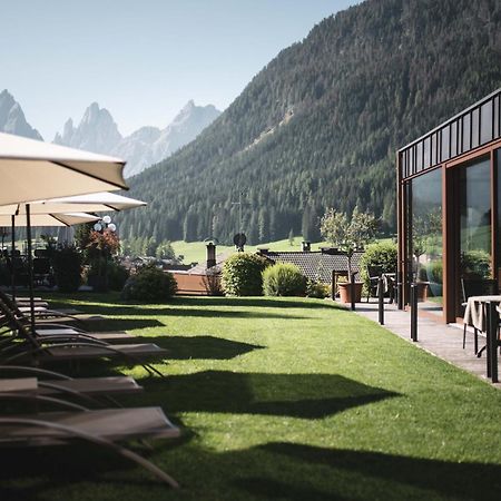 Alpenwellnesshotel St. Veit Sexten Exterior foto