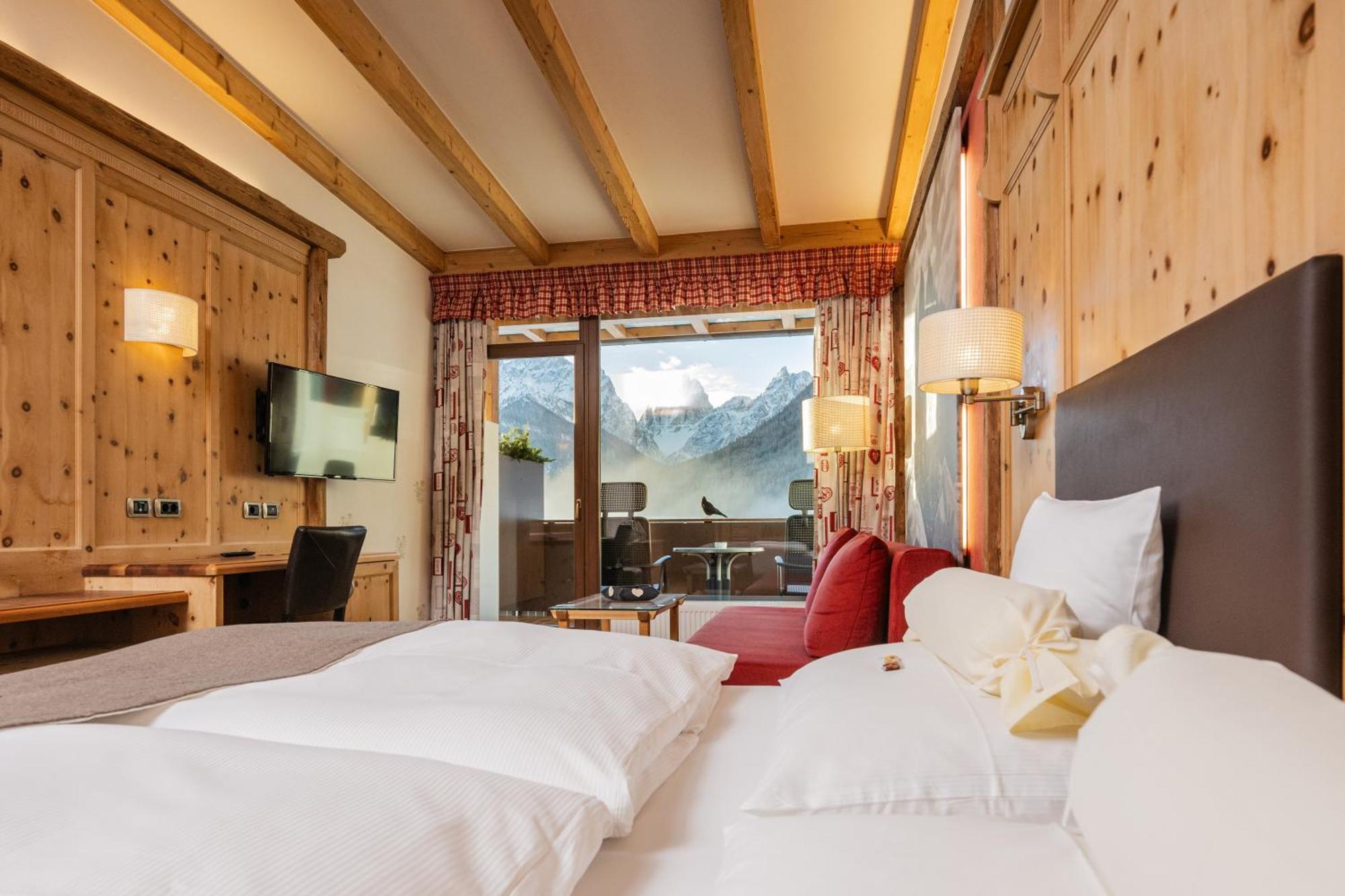 Alpenwellnesshotel St. Veit Sexten Exterior foto