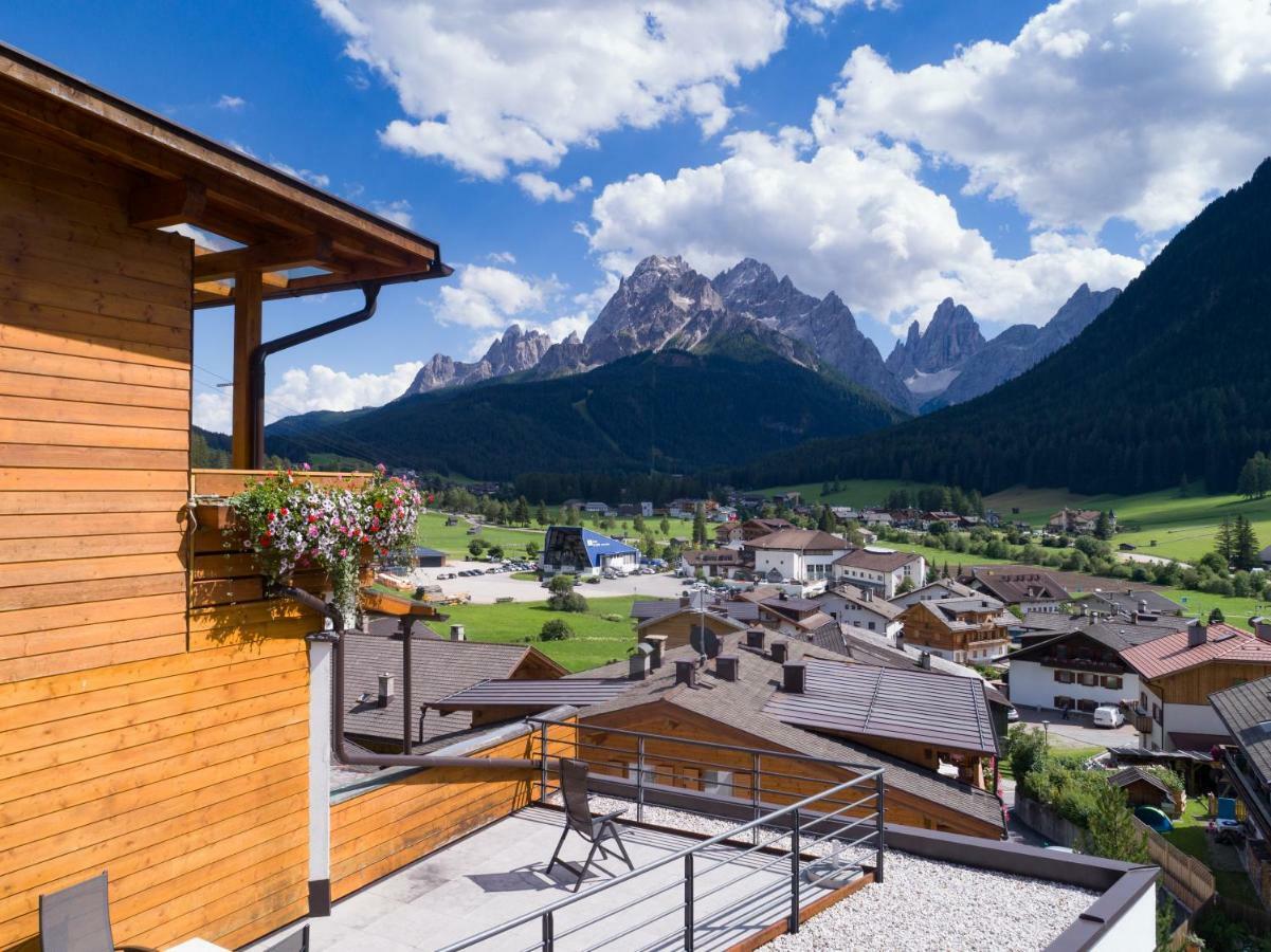 Alpenwellnesshotel St. Veit Sexten Exterior foto